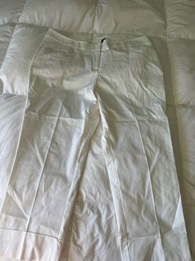 New York & Company White Stretch Trousers with Elastic Waist Capri EUC size 14